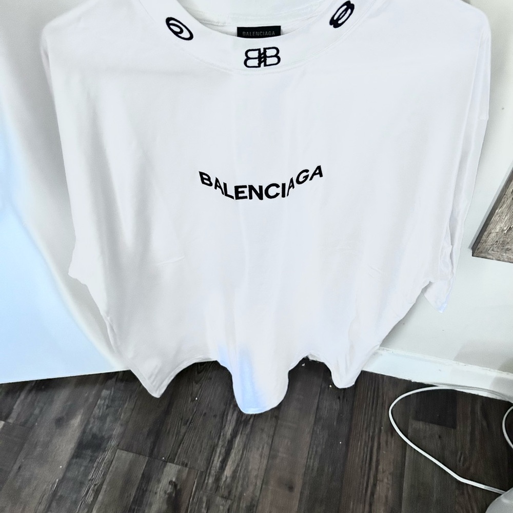 Balenciaga White T Shirt with Black Logo Oversize fit
